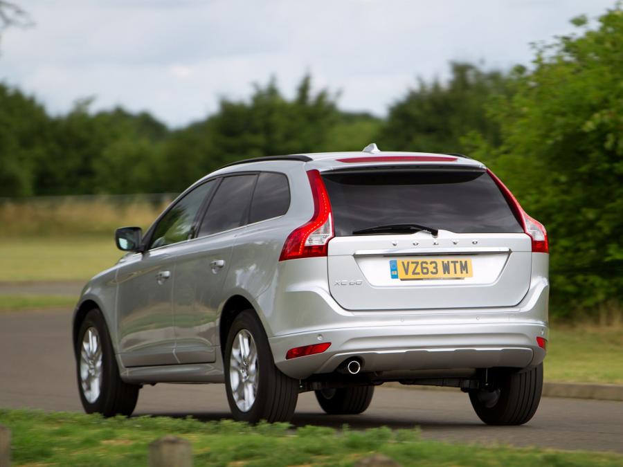  Volvo XC60 2013 года  (UK) (фото 5 из 13)